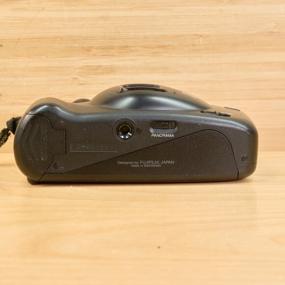 Fujifilm DL-95 Super Autofocus / 35mm Point and Shoot Film Camera / Tested - Picture 7 of 8